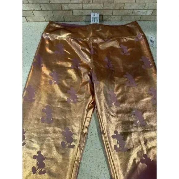 Nwt Disney Metallic Rose Gold Mickey Mouse Leggings Light Stretch Size Medium ds - Picture 4 of 4